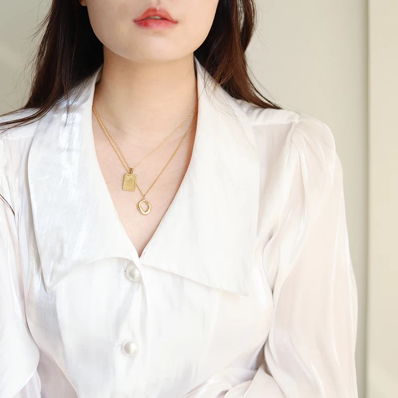 Vintage Stainless Steel Women Jewelry Engraved Sun Moon Plate Pendant 18k Gold Necklaces for Women Goth Gold Men's Chains 2021