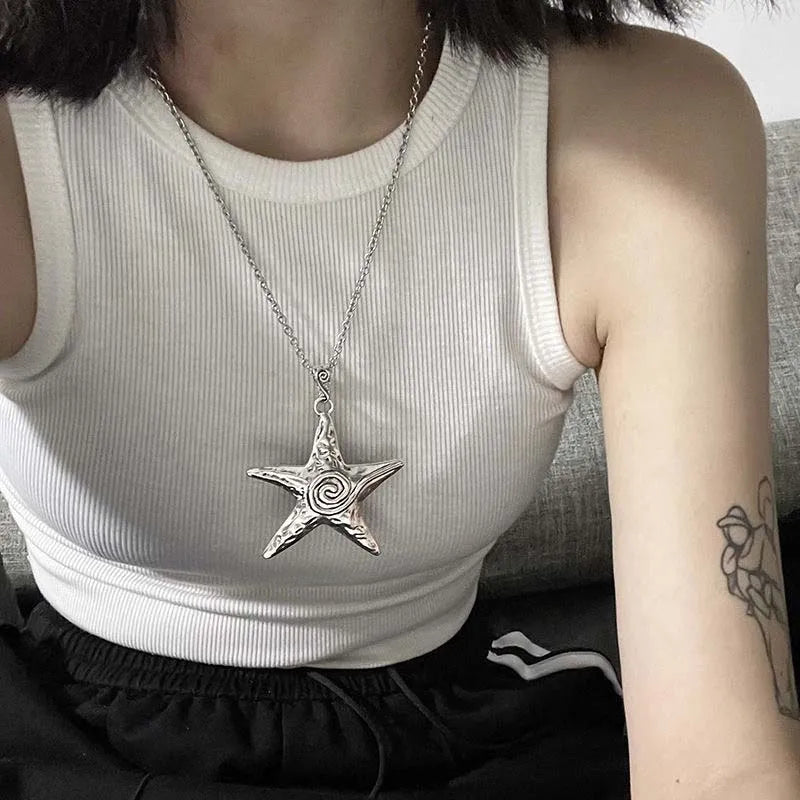 Exaggerated Metal Big Starfish Pendant Necklace for Women Gothic Hip Hop Silver Color Pentagram Star Chain Necklace Y2K Jewelry
