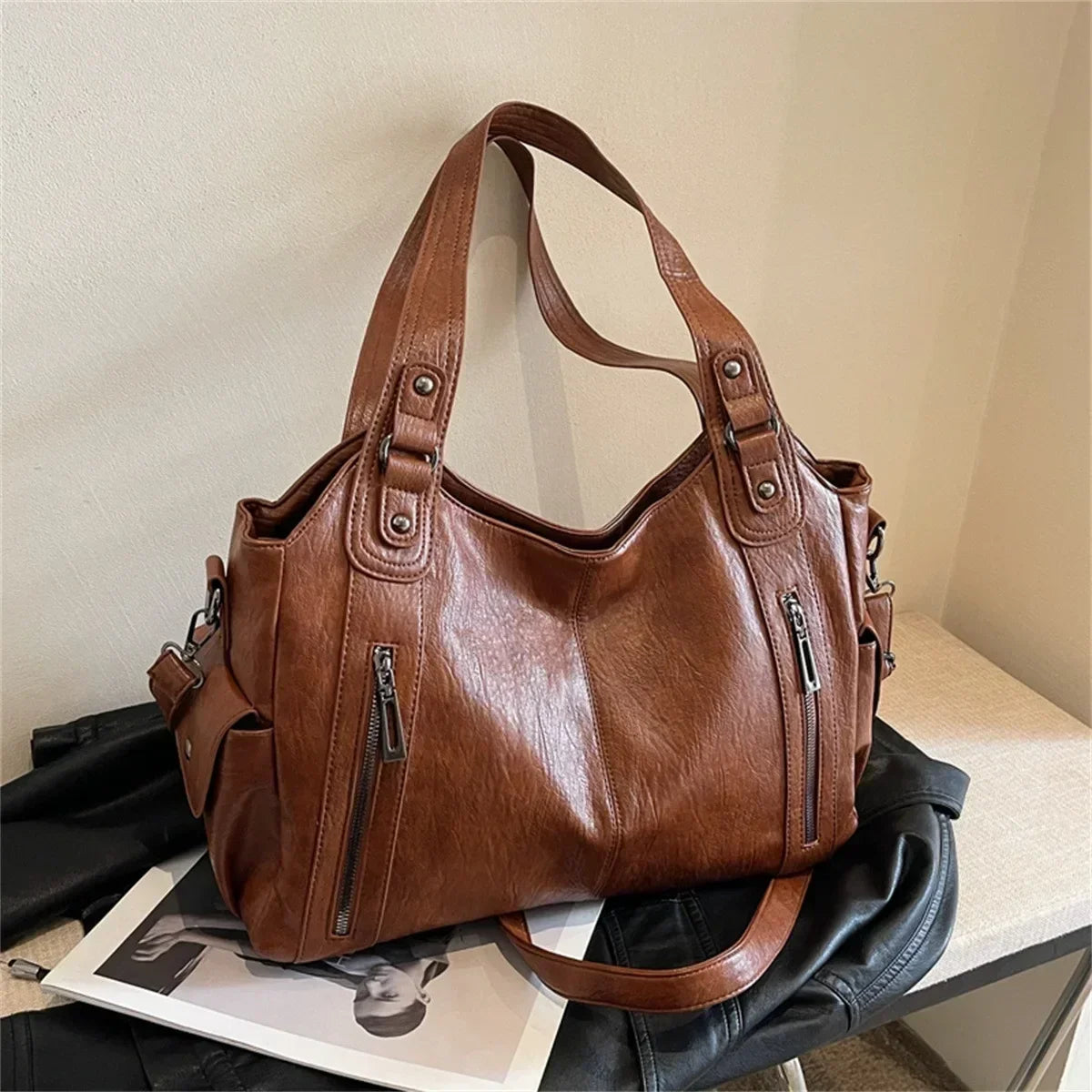 Soft Interior Compartment Shoulder Bags 2026 High Quality Contrasting Colors Bags for Women Fashion Zipper PU Women's Handbags