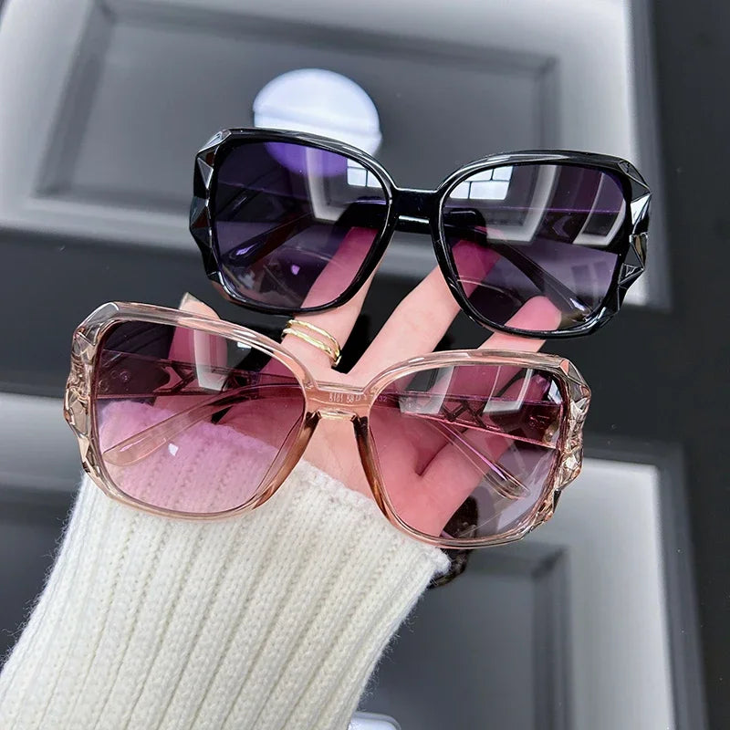 Vintage Oversized Sunglasses Women Brand Big Frame Retro Sun Glasses Female Fashion Shades Black Gradient