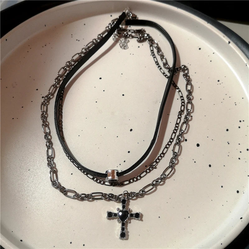 Goth Y2K Vintage Black Heart Cross Pendant Chain Choker Necklace For Men Women Hip Hop Rock Punk 90s Grunge Jewelry Accessories