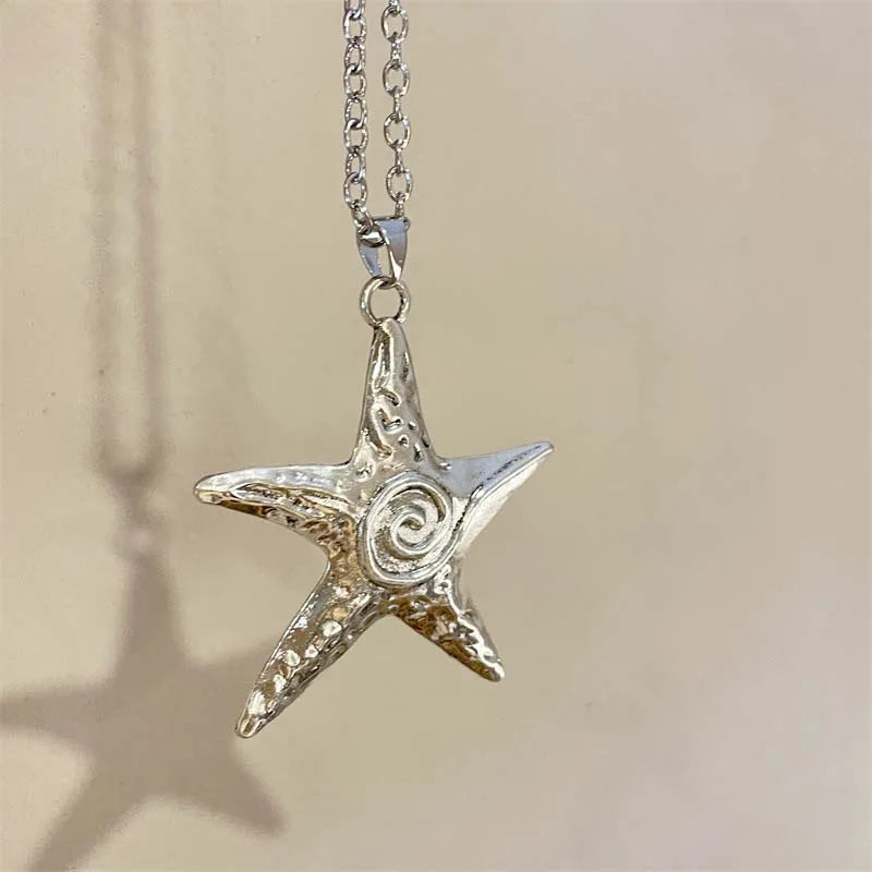 Exaggerated Metal Big Starfish Pendant Necklace for Women Gothic Hip Hop Silver Color Pentagram Star Chain Necklace Y2K Jewelry